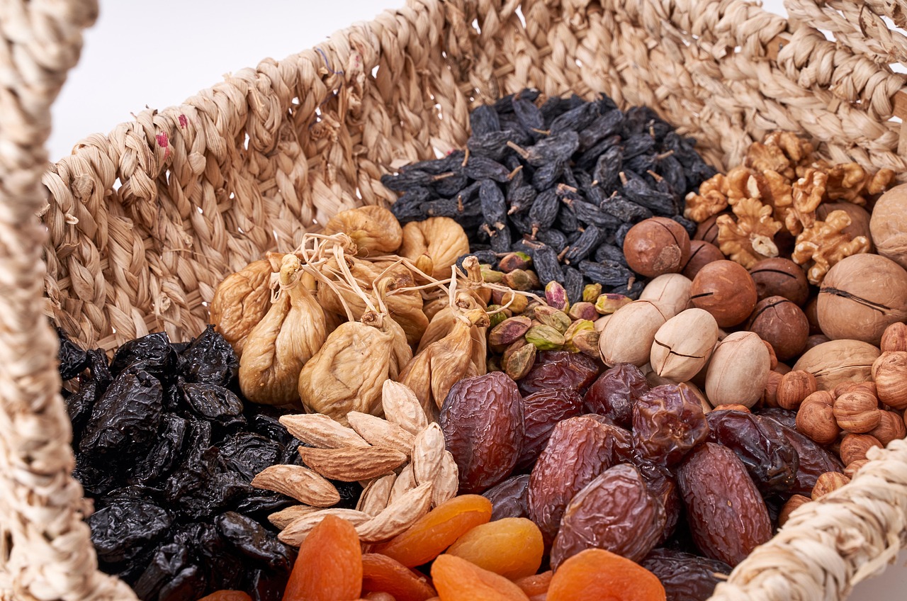 nuts-4692360_1280 nuts-4692360_1280